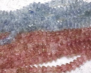 画像2: チェコ/蓄光ビーズ/ベルフラワー/ラスターピンク（4個）