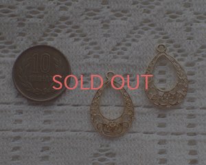 画像2: /メタルチャーム/透かしドロップ/ライトゴールド(1個)