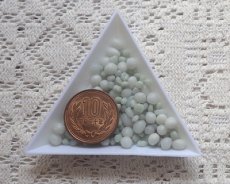 画像6: Eco-chips 蓄光材（約8〜9g） (6)