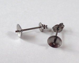 画像1: アメリカ製チタン&ステンレスピアス/芯立て6mm(1ペア)