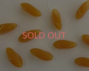 画像1: ヴィンテージ/日本/アクリル/アンバーツイストオーバル(2個）