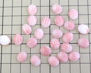 画像2: ヴィンテージ/ドイツ/ガラス/ストライプ/ピンク/約12×10mm（1個)