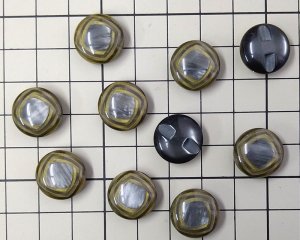 画像2: デッドストック/日本/プラスチックボタン/ゴールドグレイ(1個)
