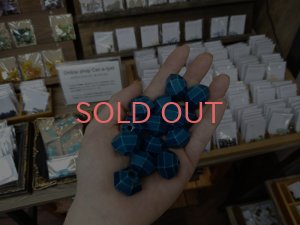 画像3: ヴィンテージ/ドイツ/プラスチック/大きな多面体/ブルーグリーン(1個)