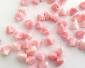 画像1: ヴィンテージ/ドイツ/ガラス/トライアングル/ピンクホワイト/約8×7mm(4個)