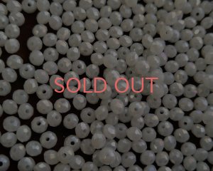 画像1: ガラスビーズ/ボタンカット/ホワイトラスター/約4mm(約30個)