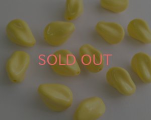 画像1: ヴィンテージ/ドイツ/プラスチック/バロック/レモンイエロー(2個)