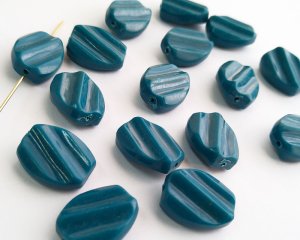 画像1: ヴィンテージ/ドイツ/プラスチック/ウェイブ/ブルーグリーン（1個）