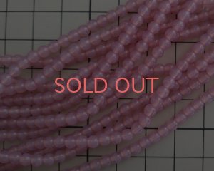 画像2: チェコガラスビーズ/ラウンド/ミルキーピンク/約4mm(45個)