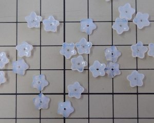 画像2: チェコガラスビーズ/ミニスターホワイトオパールフラワー/約8mm（10個）