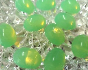 画像4: ヴィンテージ/USA/アクリルカボション/ミルキーグリーン/約25×18m(1個）