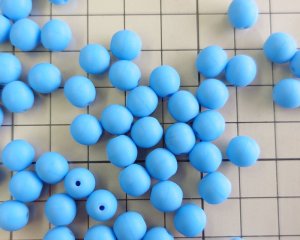 画像2: チェコガラスビーズ/ラウンド/マットライトブルー/約8mm(10個)
