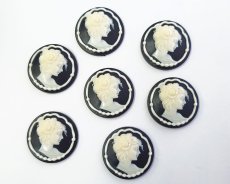 画像3: ns317ヴィンテージ/ドイツ/プラスチックカメオ/ラウンドブラック/約30mm/(1個) (3)