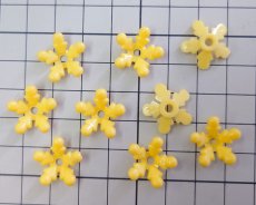 画像2: ヴィンテージ/ドイツ/プラスチック/フラワー224/イエロー（2個） (2)