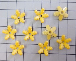 画像2: ヴィンテージ/ドイツ/プラスチック/フラワー224/イエロー（2個）