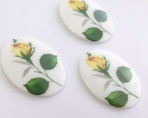 画像2: ns327/ヴィンテージ/ドイツ/ガラスカボション/イエローローズ/約40×30mm(1個）