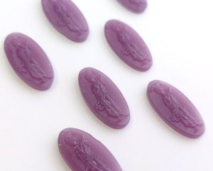 画像2: ns330/ヴィンテージ/ドイツ/ガラスカメオ/花輪を持つ女神/ミルキーパープル/約20×10mm(1個）