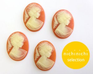 画像1: ns341/ヴィンテージ/プラスチックカメオ/カーネリアンオレンジ×クリーム/約40×30mm/(1個)