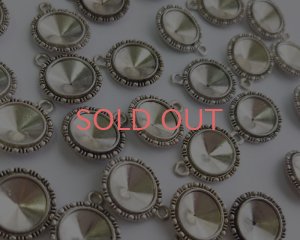 画像1: 12mmリボリ用/メタルセッティング/グルータイプ/スミ入りシルバー（1個）