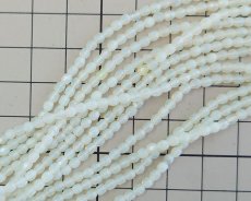 画像2: チェコガラスビーズ/ファイアポリッシュラウンド/ミルキーイエロー/約3mm(20個) (2)