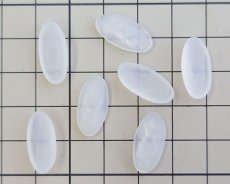 画像3: ns224/ヴィンテージ/ドイツ/ガラスストーンレリーフ/オーバル/フロストホワイト/約18×9mm(1個) (3)
