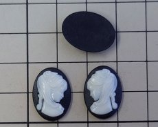 画像3: ns362/ヴィンテージ/ドイツ/プラスチックカメオ/レディブラック/約18×13mm (3)