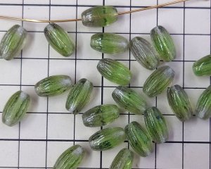画像2: チェコガラスビーズ/リブオーバル/グレイ×グリーン/約13×7mm(2個)