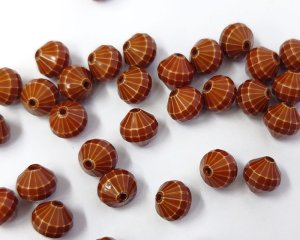 画像1: ヴィンテージ/ドイツ/プラスティック/ブラウンカット/8mm（2個）