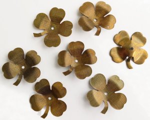 画像1: ヴィンテージ/USA/鉄製パーツ/四葉のクローバー1個）