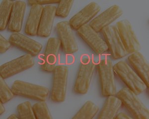 画像1: チェコガラスビーズ/レクタングルフラワー/ミルクティマーブル（2個）