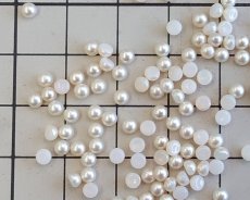 画像2: ns371/ヴィンテージ/ガラスカボション/パール/約3mm(10個) (2)