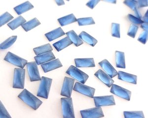 画像1: ヴィンテージ/ドイツ/ガラス/モンタナレクタングル/約8×4mm(1個)