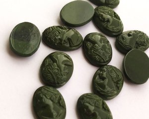 画像2: ns334/ヴィンテージ/ドイツ/ガラスカメオ/ダークグリーン(1個）