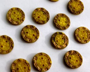 画像2: ヴィンテージ/チェコ/ガラスボタン/イエロー/約14ｍｍ