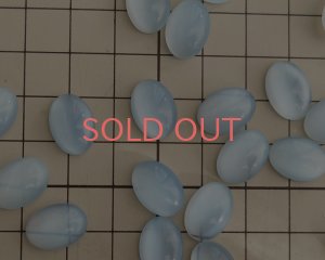 画像3: ヴィンテージ/チェコ/ガラスカボション/ライトブルームーン/約14×10mm(1個)