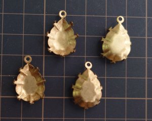 画像2: 18×13mmドロップ用/ブラスセッティング/クラウン(1個)