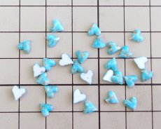 画像2: ヴィンテージ/ガラスカボション/ターコイズ風/ミニハート（2個） (2)