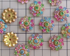 画像3: ヴィンテージ/プリセットパーツ/カラフルフラワー(1個)