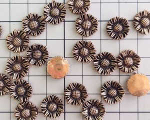 画像2: ヴィンテージ/日本/プラスチック/メタリックデイジー/約13mm（1個）