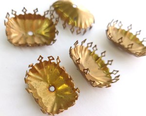 画像1: ヴィンテージ/25×18mm用/ブラスセッティング/クラウン/オクタゴン(1個)