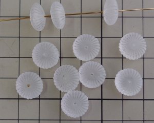 画像2: ヴィンテージ/日本/プラスチック/フロストリブロンデル(1個)