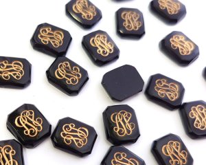 画像1: ヴィンテージ/ドイツ/ガラス/モノグラム/約12×10mm(1個)