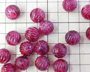 画像2: ヴィンテージ/ドイツ/プラスチック/リブラウンド/クランベリー/約14mm(1個)