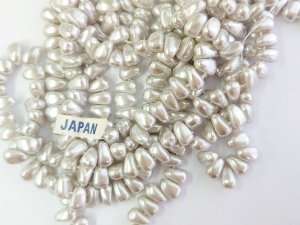 画像1: ヴィンテージ/日本/プラスチックパール/ライトグレードロップ/約8×5mm(10個)