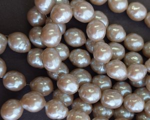 画像2: デッドストック/日本/ガラスパール/ライトグリーンバロック(2個)