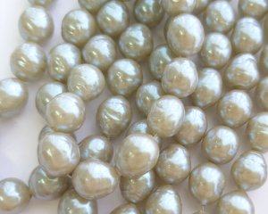 画像1: デッドストック/日本/ガラスパール/ライトグリーンバロック(2個)