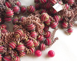 画像1: ヴィンテージ/日本/金具付き/レッドラウンド（10個）