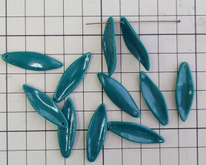 画像2: ヴィンテージ/ドイツ/プラスチック/ロングリーフ/ビリジアングリーン(1個)