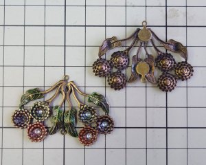 画像2: ヴィンテージ/USA/メタル/加工フラワーパーツ（1個）