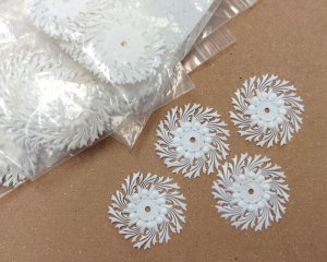 画像4: ヴィンテージ/ドイツ/プラスティック/レースフラワー/30mm（2枚）